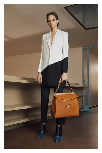 Look 40